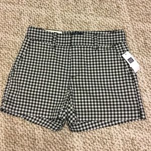 NWT Checkered 3" shorts